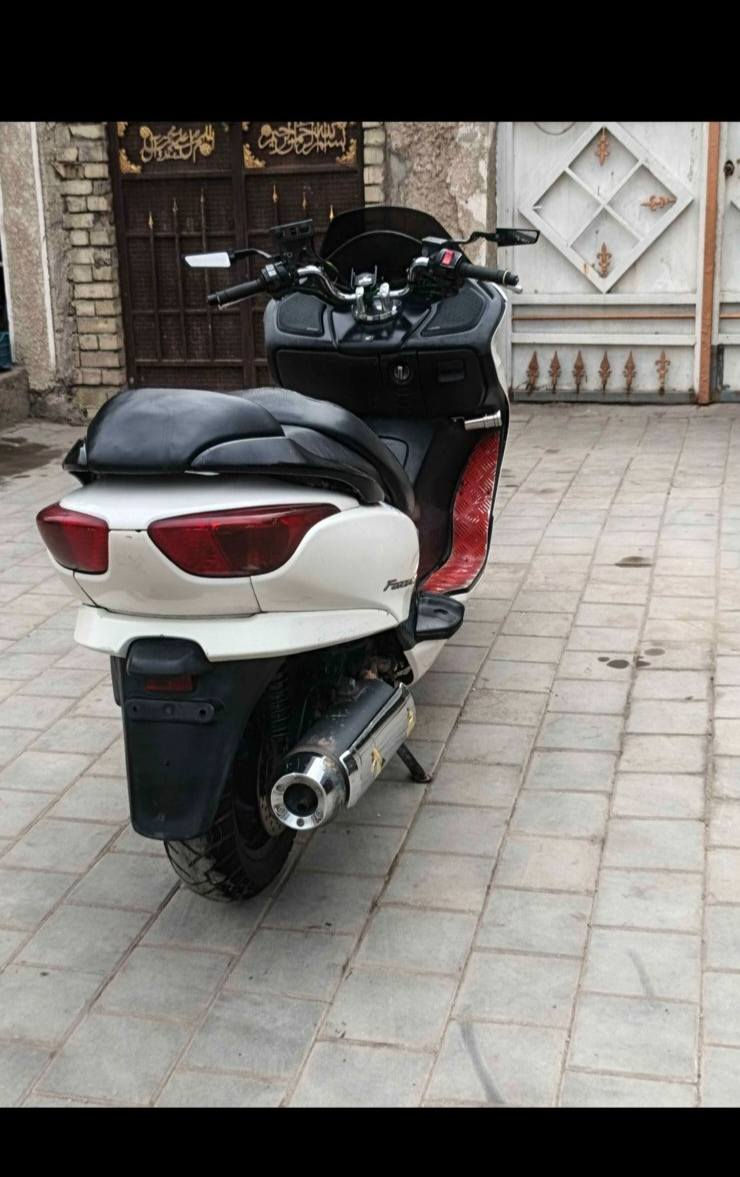 سلام عليكم دراجه فورزه 08دراجه نضيفه حيل شوفت عينكم اي نقص مابيها مكينه مامفتوح دراجه بلادي شلعه معدل خير من الله ب850وبيها مجال قليل مكاني بغداد حي تونس رقم *********** اتصل او وتساب
