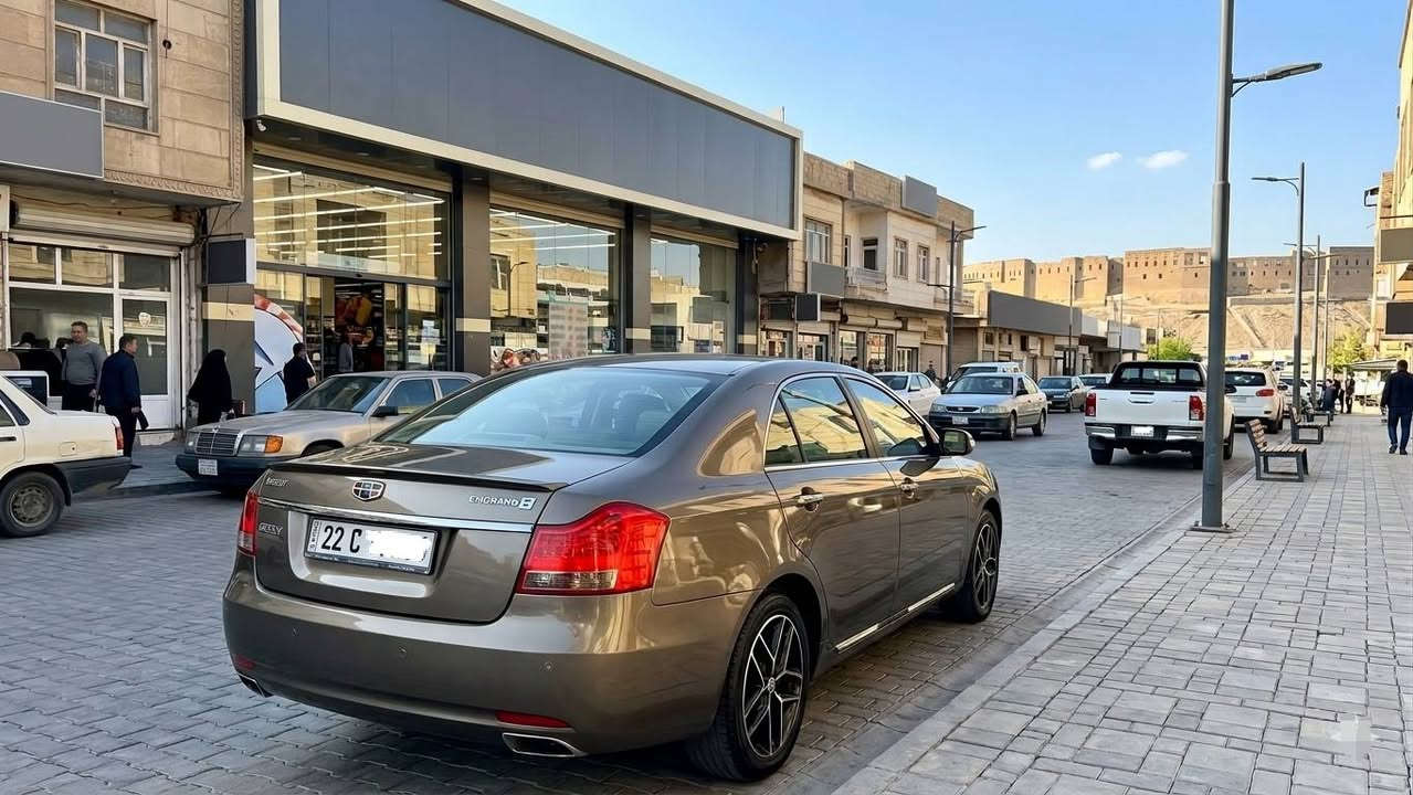geely emgrand 8 model 2013
جیلی ئێمگراند 8 مۆدیل 2013
***********
گێرمەکینە بیلادی میستربووشی یابانی 20 مەرغوب لۆک بێ سەرف بئ سبوغ ته  نها بۆنيت و سقف تۆزيك كالبۆته وه
فوول مواسەفات سلاید. 
گیرتۆماتیک+عادی‌+s،
تبرید مرکزی 
٨ ئێرباگ 
 ئیقتسادی و بەهێز 
عربي..... 
جيلي امكراند٨ للبيع
محرك 20 ميتسوبيشي یابانی البلادي المرغوب والاقتصادي بدون بخار لوك ويشتغل على بانزين عادي بدون مشكلة
لایت شغال،جام شغال،لایت متعرک،
شاشە+کامیرە+حساس،
كير اوتو وعادي وسبورت
شاشة ايباد وكاميرا خرائط ويوتيوب
موديل 2013
سلايد 
تبريد مركزي امامي خلفي 
بيدون صبغ بيدون عادث 
السعر ٦٩ ورقة بي مجال تحويل بشرط 
***********
سيارة موجود في أربيل أربيل, العراق
