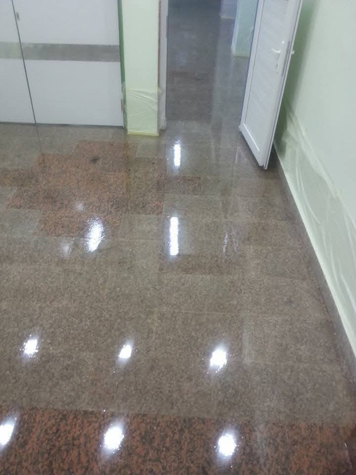 سلام عليكم اختصاصي يبوكسي مستعدين للطلاء الايبوكسي ومنفذ العمل الطلاء الايبوكسي  والمعالجه كافه الارضيات هشام ايبوكسي اختصاص ارضيات 
***********
