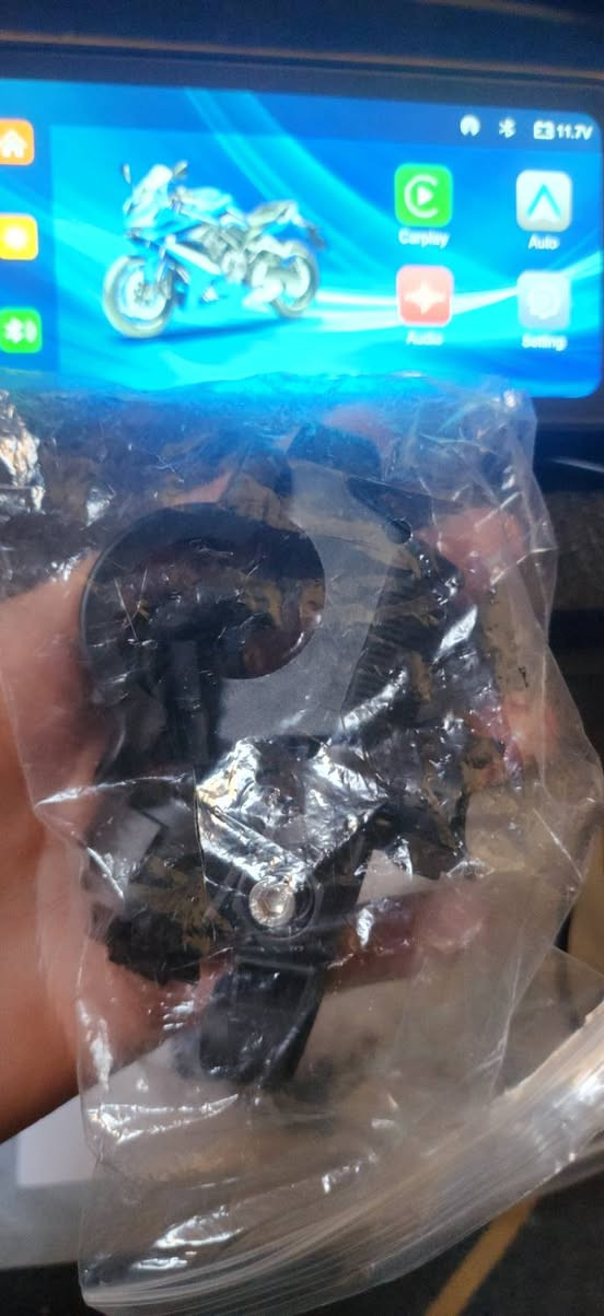 مزاد اعلى سعر ابيع
شاشات يشتغلن دراجات وسيارات متحتاج تستخدم التليفون بعد
تخابر و ترفض منها و كل التطبيقات ينفتحن بيها 
ابل كار بلي اندرويد اوتو حجم 6.25 انج 
ضد الماء والغبار بمعيار IP67 
وضوح HD تحكم مقود وياها 
و ينربط عليها سماعات خوذة او اي سماعة بلوتوث 
قارئ نسبة شحن السيارة او الدراجة بنفس الوقت 
سلاسة عالية باللمس مخرج تايب سي و مدخل رام تعرض فيديو


**إذا كنت صاحب هذا الإعلان وتريد حذفه لأي سبب، رجاءا أرسل رسالة إلى الدعم الفني**