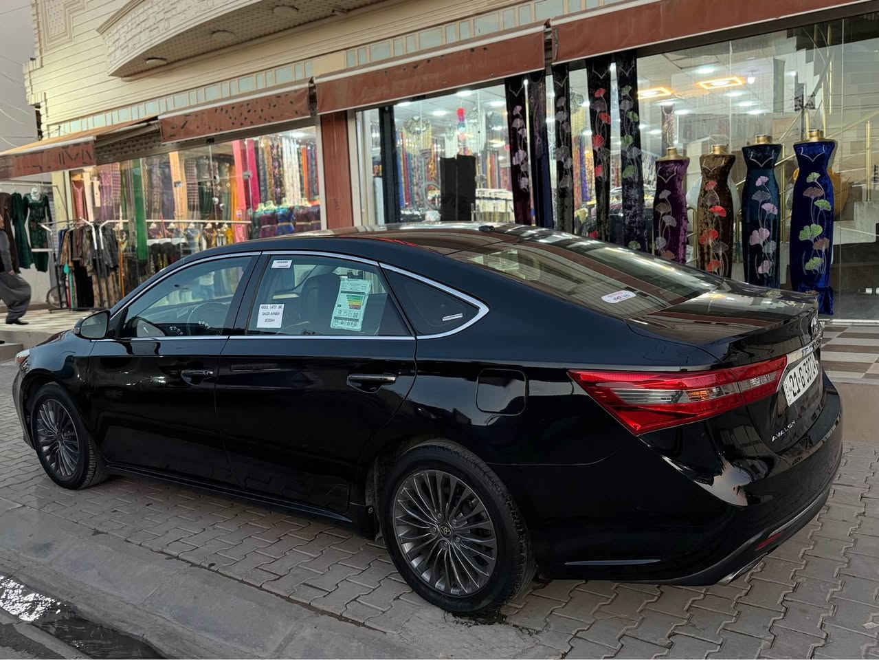 للبيع تويتا افلون  وارد امريكي موديل 2016 لون اسود فول موصفات  بونيد و جامرلغ امبدل بيلادي. الفحص موجود بصوره. سنويه رقم جديد. شرط وكال و تحويل محرك گير. كهرباىيات. طخم طايرات طخم الصدر كله بشرط مابايهه 250 نقص  للبيع فقط مكان سياره كركوك.  سعر( 185)وه رقه  شراي خابر *********** كركوك, العراق
