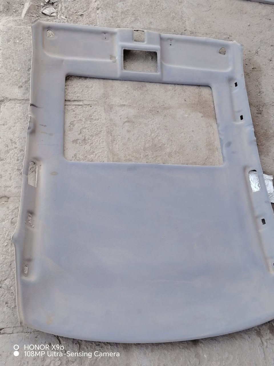 سلام عليكم متوفر تنته راس ثوار فلات فتحه توصيل ماكو مكان ناصريه ***********
