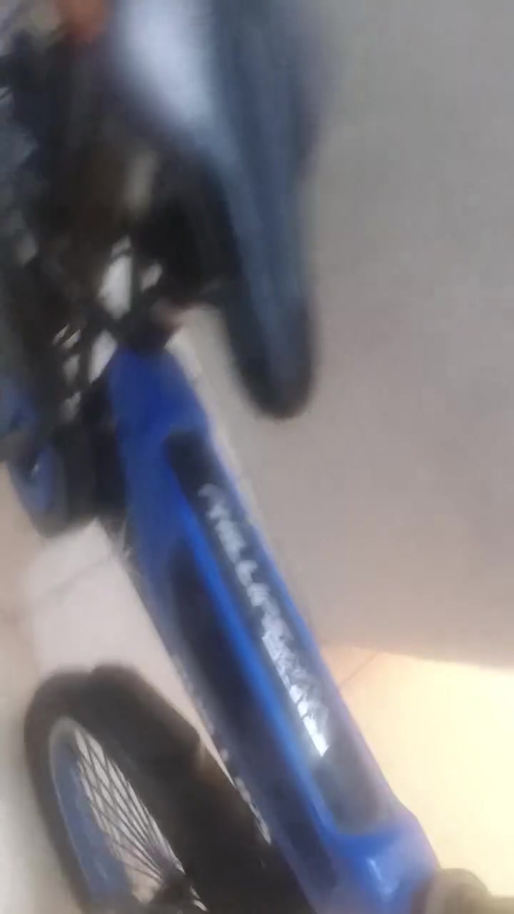 السلام عليكم بايسكل للبيع اخو الجديد وتنور وميز طعام للبيع مكاني بغدادشعله


**إذا كنت صاحب هذا الإعلان وتريد حذفه لأي سبب، رجاءا أرسل رسالة إلى الدعم الفني**