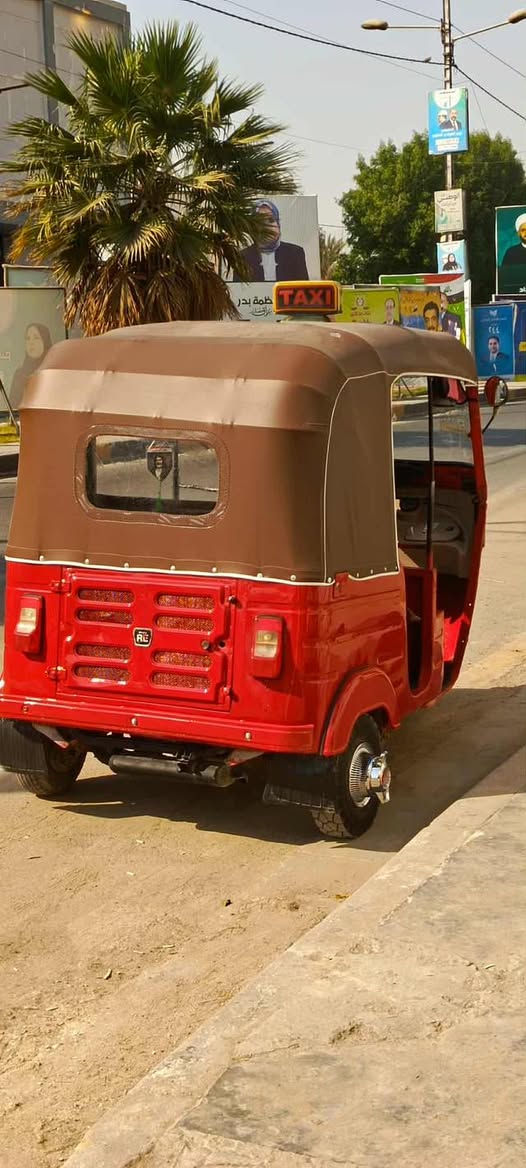 السلام عليكم تكتك للبيع مديل 2018 تكتك معمرة تعمير عام مابيه ايي نقص شغل واطلع للشغل السعر ٤ ملايين وبيه مجال للطيبين مكاني بغداد الحرية  رقم تليفوني *********** بي واتساب
