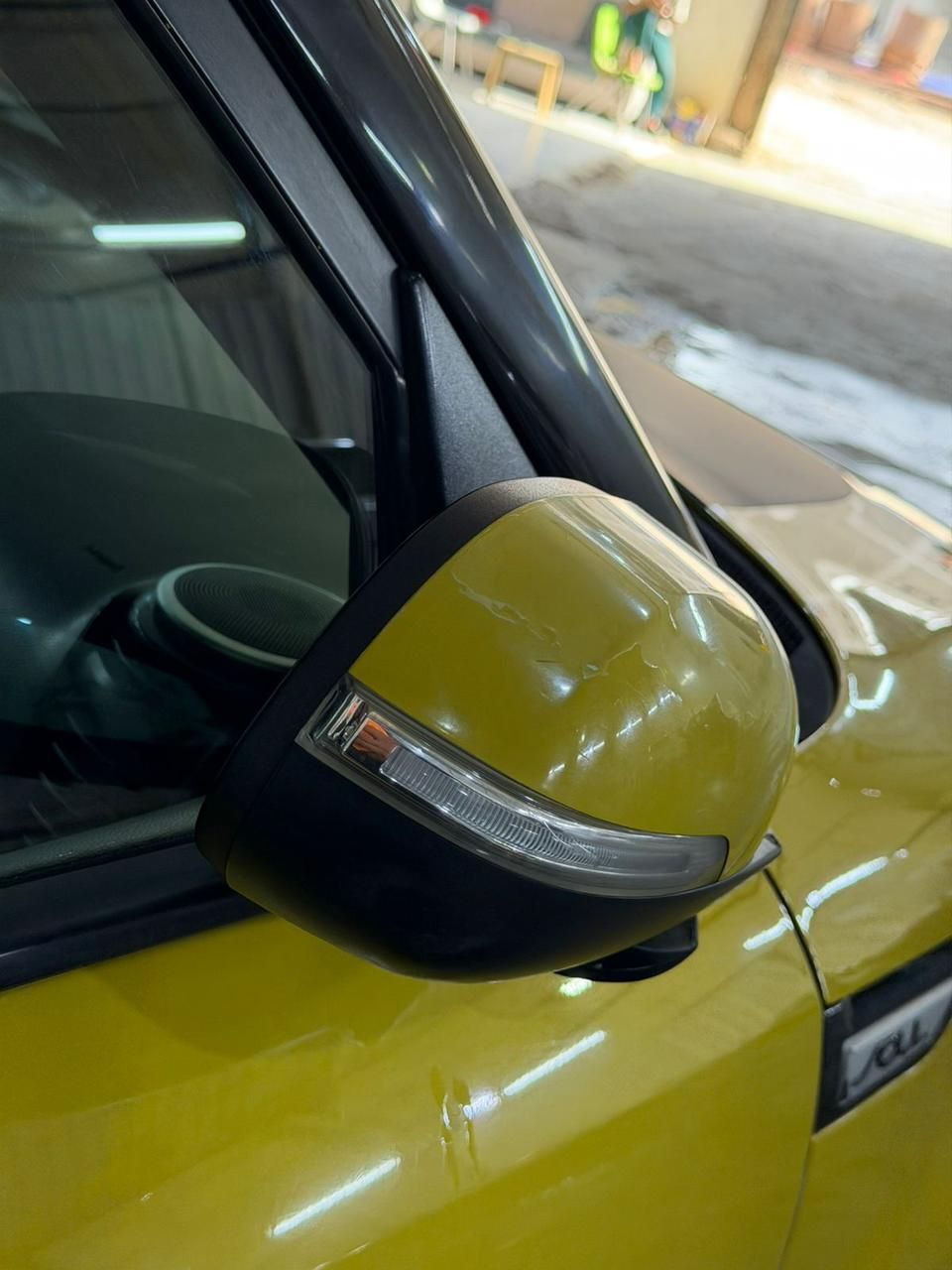 سلام عليكم البيع كيه صول ٢٠١٥ رقم  مثنئ بسمي مشروع وطني سياره لون ليموني كفاله ضربه وصبق وتبديل وغرق كلين تايتل سياره فول موصفات محرك ٢٠٠٠ دوش ويل ٢٠ وسعر ١١٤ وبيه مجال مكان سياره ناصريه 
***********
