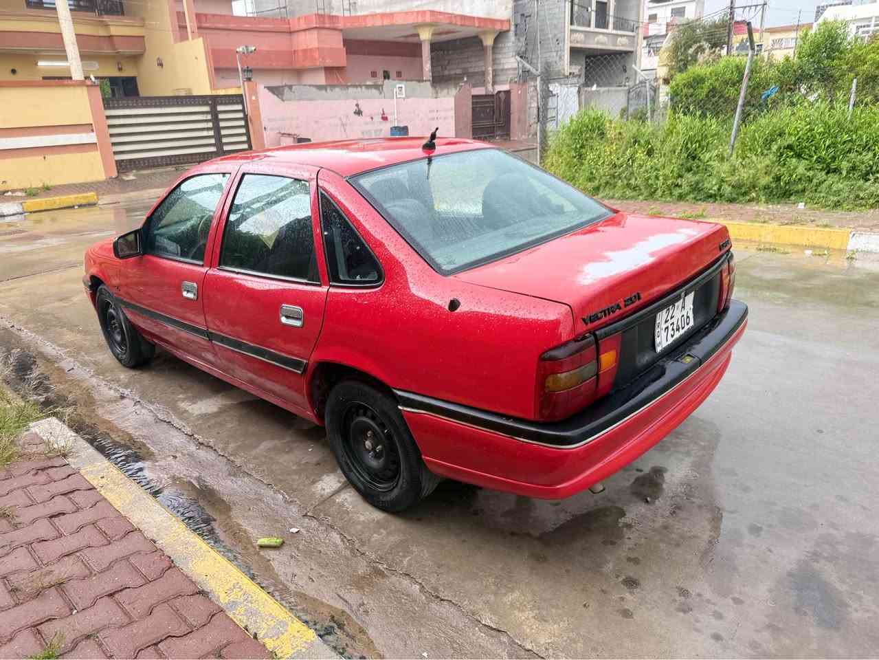 اوبل فكتره 20 موديل 1990 سياره نضيفه ونصبتها حلوه ورقمها اربيل انكيلزي ضررها فقط باب السايق ومبدله بلادي سعر السياره 35وبيها مجال  للستفسار اتصل *********** كركوك, العراق
