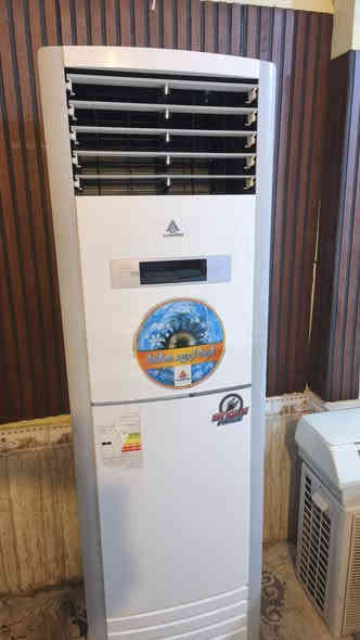 سلام عليكم 
خدمات علي للتبريد لبيع وشراء جميع انواع السبالت المستخدم والجديد
متوفر سبلت حافض 3 طن غاز 22 نضافه 100٪ 
📍بغداد الرصافة 
📱***********
