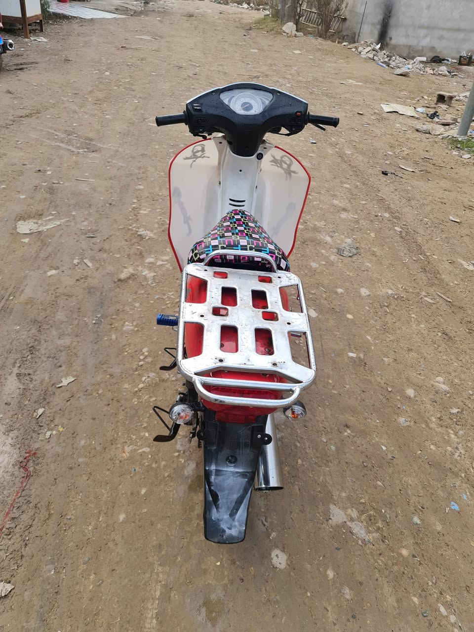 البيع سرفيز نضيف محرك ناعم شغال سلف كهربائت كلها شغاله السعر اب 525الف شراي تصل ***********
