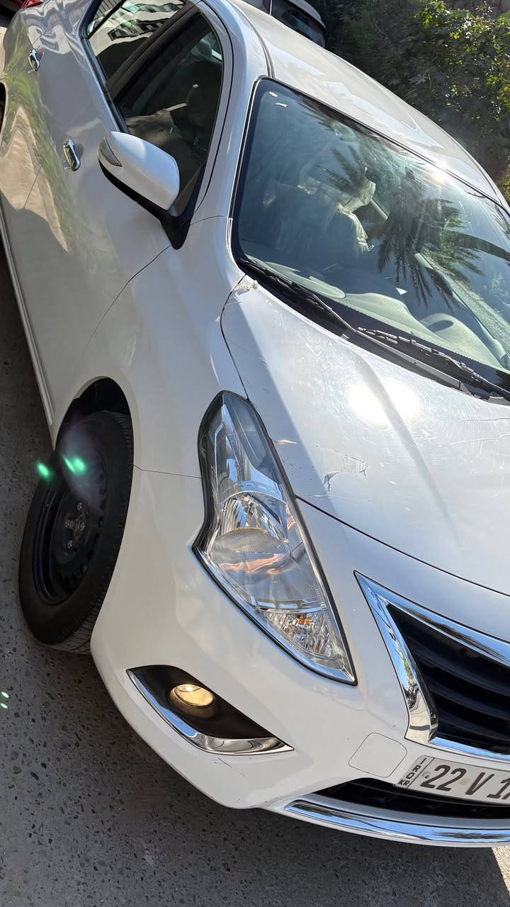 تحيه طيبه 
للبيع نيسان سني 2025 السياره جديده بحاله الوكاله مكفوله والسونر مرفق بالمنشور ماشيه 15 الف حقيقي مواصفات فوول قطعتين تبريد 4 جام كهرباء كامره شاشه تحكمات 
السعر 125$ وبيه مجال 
المكان : بغداد سبع ابكار 
للاستفسار: ***********
