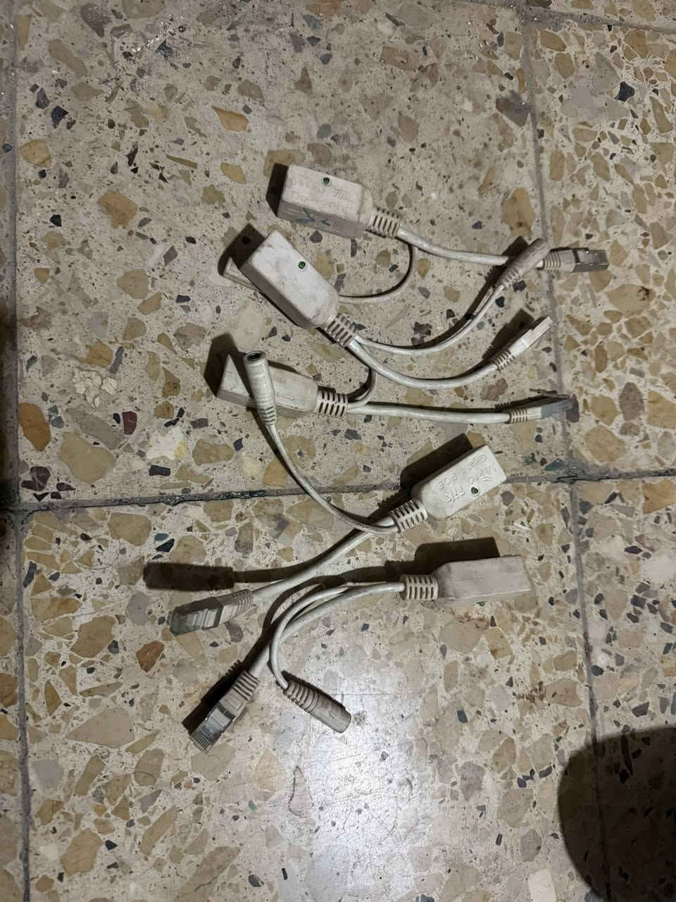 مواد مستخدمة مكان بابل يوجد توصيل ***********
