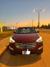 � للبيع هيونداي سنتافي 2014 خليجي 🔹 محرك 6 سلندر 3300 🔹 7 راكب 🔹 رقم أ...