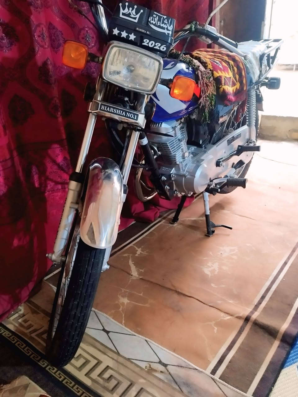 السلام عليكم دراجه سكنر اربعه كير ارشه موديل 2026 سعر 700وبيهه مجال شراي يجي خاص


**إذا كنت صاحب هذا الإعلان وتريد حذفه لأي سبب، رجاءا أرسل رسالة إلى الدعم الفني**