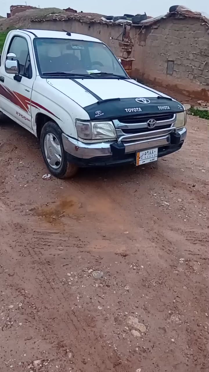 بيكم  ٢٠٠٤ صبوق عام  محرك بدايه  صرف شاصي  وكير شرط 
صاحبها يريد تحويل سعر ٧٥)       ***********
