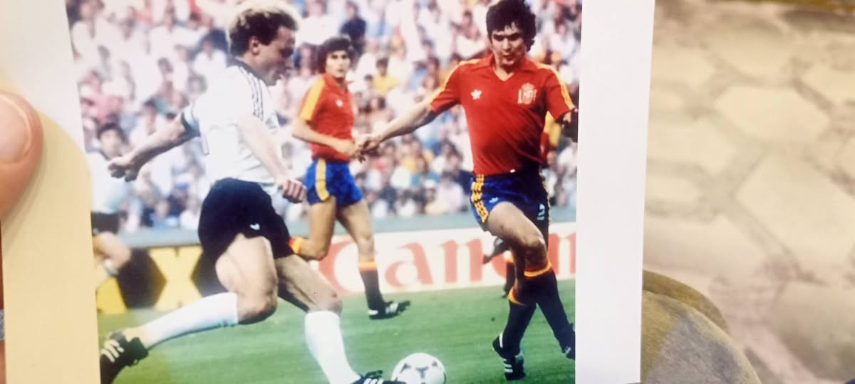 15 صورة لاعبي عالمين قدامى سعر10 الف للكل


**إذا كنت صاحب هذا الإعلان وتريد حذفه لأي سبب، رجاءا أرسل رسالة إلى الدعم الفني**