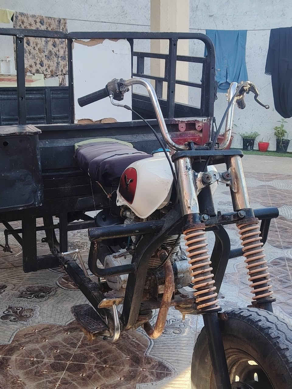 للبيع السعر 400وبيها مجال مكان ديالى الباويه


**إذا كنت صاحب هذا الإعلان وتريد حذفه لأي سبب، رجاءا أرسل رسالة إلى الدعم الفني**