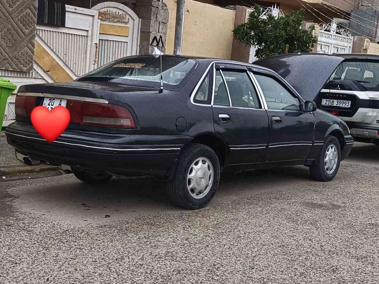 سلام عليكم ورحمة الله وبركاتة برنس للبيع موديل 92 بسمي سنويه لل 29سياره بيه تبخير بس رنكات لا تنقيص  سياره مابيه ضربه كير عادي رقم انكليزي الجديد ديالى بنكه مال محرك جديد خزان مال بانزين جديد مصبوغه احزام السعر 36او بيه مجال بسيط رقم الهاتف ***********مكان السياره ديالى بلدروز ❤
