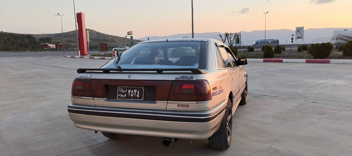 مازدا هه شتو به خ گير عادى ئارمي پلاسيك سليماني گيرو مه كينه و ته قه و ره قه به شه رت  ده عمو ليدراوى نيه شوين بازيان 
***********
*********** السليمانية, العراق
