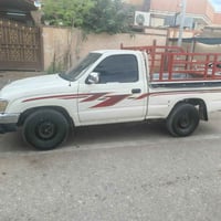 تويوتا بيكاب • 2001 • ابيض