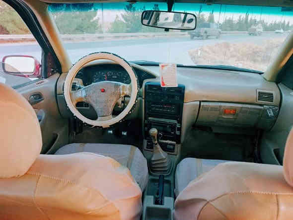 بەناوی خوای گەورە 
کیا سیڤیا مۆدێل 1993 ئاڕم سلێمانی
سەیارەکە ماشاللەی دەوئ ناوزەردەو ناوەوەی لۆکە
مەکینە شازدەو بەخە
گێرومەکینەو ئاڕم بەشەرت 
ئەشیای تەبریدی مەزبوت پێوەیە
پشتو پێشی کەپسە
نرخی 17وەرەقەو مجال
لەڕانیەیە
***********
ڤایبەرو وەتس ئەپی لەسەرە
