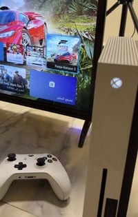 اكس بوكس ون اس جهاز روعه والله العضيم ماضالي سبوع من أخذته. نضيف سعر ك...