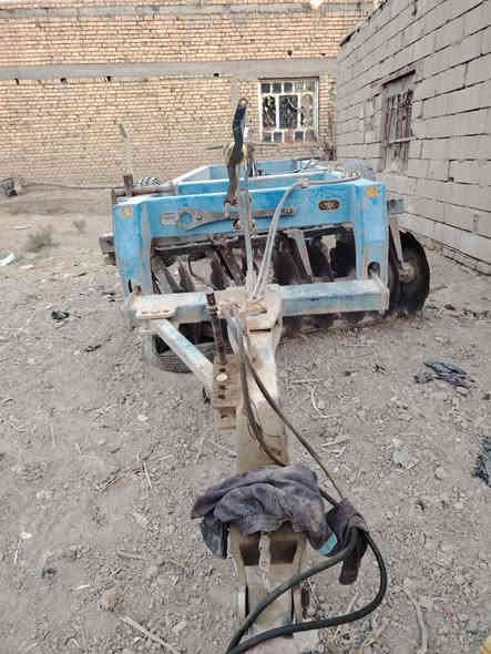 سلام عليكم كاروبه فيات البيع حجم 110 كامله المعدات دسك و خرماشه ونثوره وعربانه ومرازه ***********
