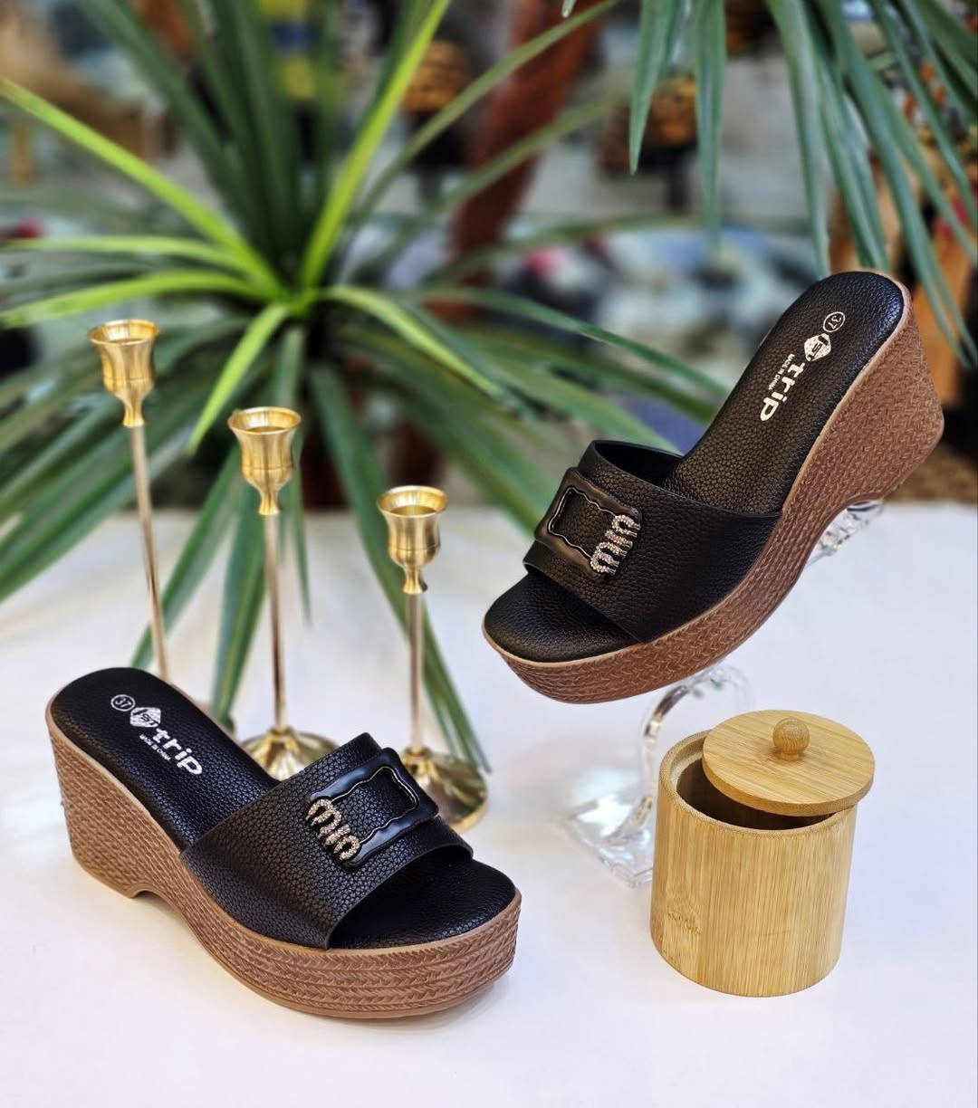 شحاطة كعب❤‍🩹
37-38-39-40-41


**إذا كنت صاحب هذا الإعلان وتريد حذفه لأي سبب، رجاءا أرسل رسالة إلى الدعم الفني**