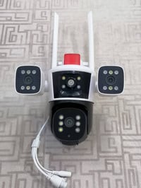 كاميرا مراقبة • دوران وإمالة • رؤية ليلية