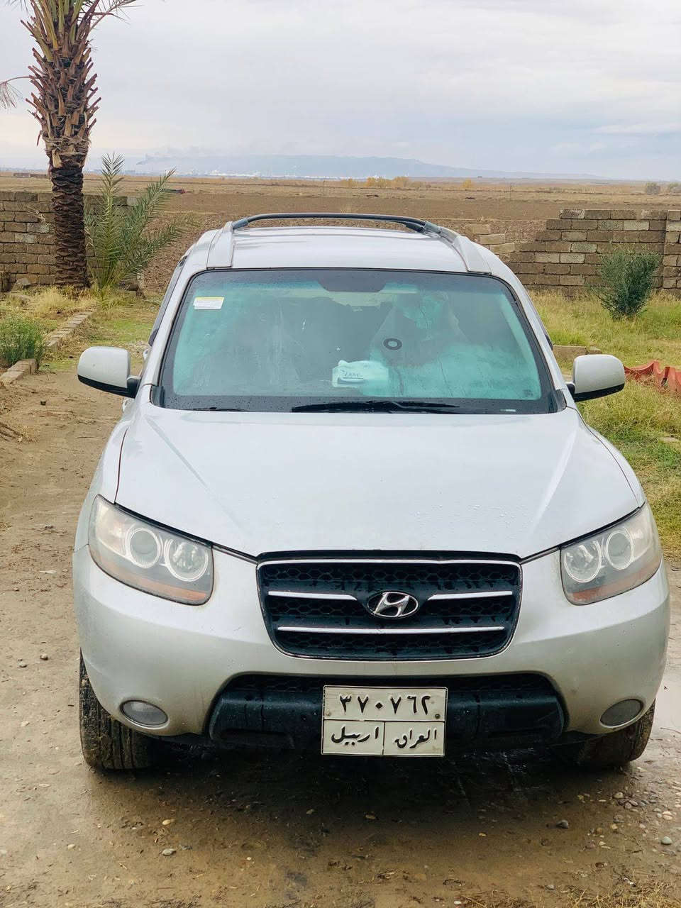 السلام عليكم
للبيع سنتافي 

موديل 10 

كير محرك شرط محرك كاز

صدر شرط 

تايرات نص عمر 

سبعه راكب 

كشنات جلد 

السعر 43 وبيها مجال حك الجيه 

ويرهم مراوس بمكصوص فقط 
مكاني بيجي

***********
