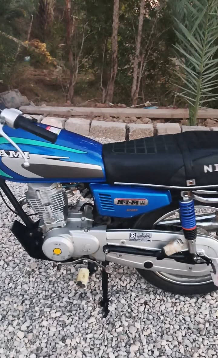 سلام عليكم ورحمه الله وبركاته دراجه اربعه كير البيع موديل21سعر800وبيهه مجال مكان كوت اتصال***********
