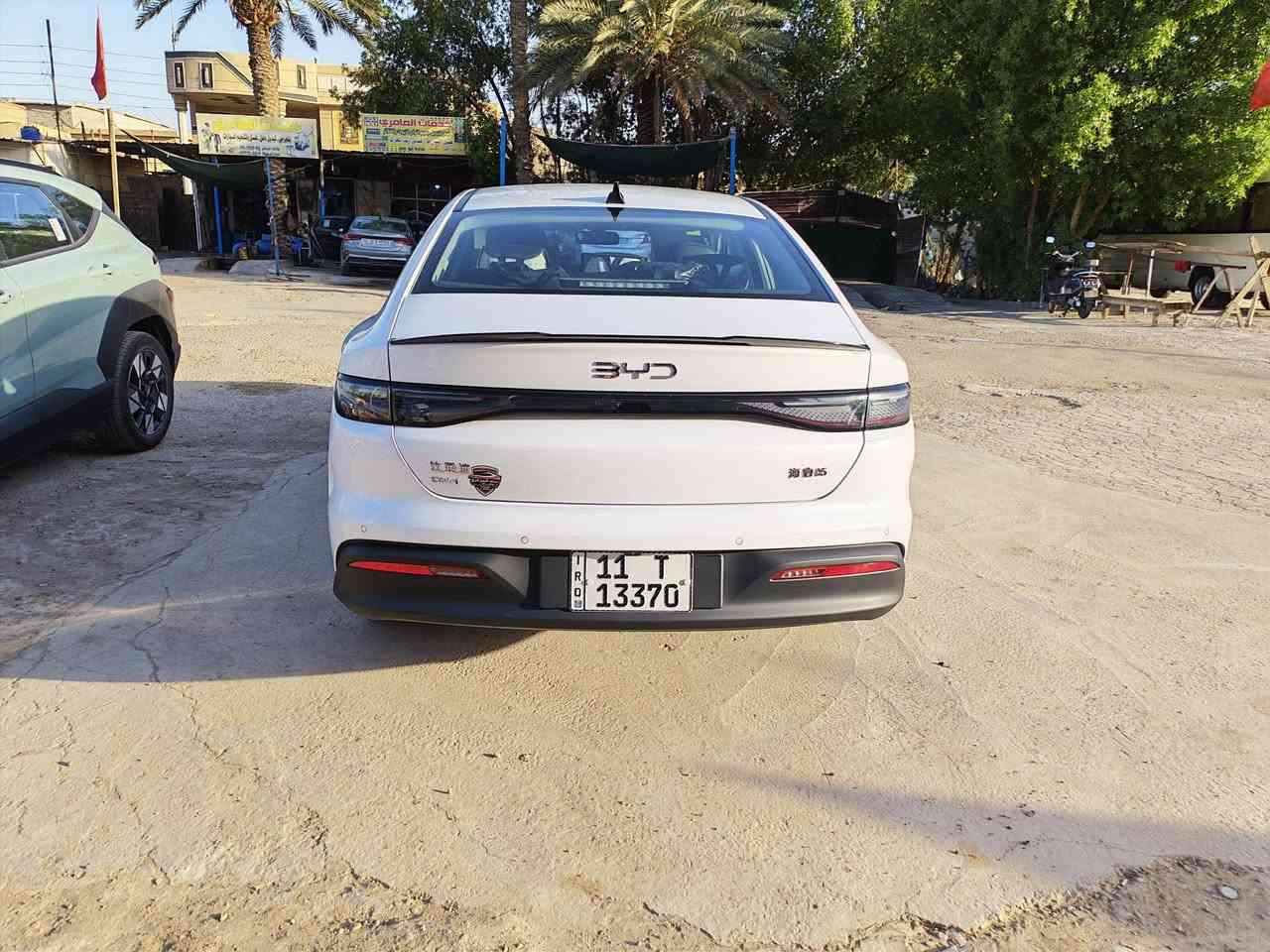 سلام عليكم byd سيل٥
سيارة مصروف عليهة ارضيات ودوشمه ماروني اصليه بالاضافه الى مجموعه كت سوادات 

سيارة كفاله من صبغ وضربه وكلشي ماشيه الكلي ٨٠٠٠

رقم بغداد باسمي شرط تحويل 

سعر ١٩٧٠٠وبيهة مجال 

مكان سيارة شهداء السيديه
***********
