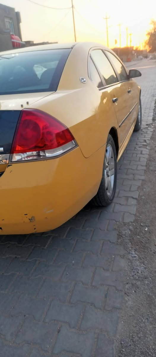 السلام عليكم
امباله مديل ٢٠١١  رقم بغداد مميز ثلاثي انكليزي باسمي 
محرك كير مكفولات 
محرك ٣٥٠٠ بلاد
 مبدل بيهة بس جاملغ امامي يمين 
ضفيره جديده حداديه جديده
كهربائيات كلها شغاله
تايرات جديد 
باتري جديد
تبريد ثلج تدفئه
بيع مستعجل سعرها ٦٥ وبيها مجال
السماوه المركز
*********** بي واتساب
