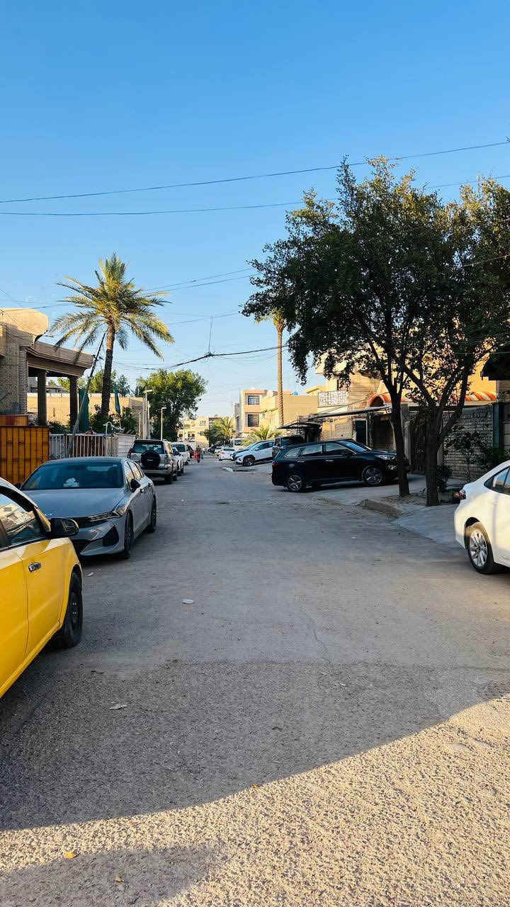 #مكتب_الودق_للعقار
قطعة ارض للبيع شارع فلسطين شارع الصخرة مساحة 157.5 متر 
واجهة 5 متر 
نزال 31.5 متر 
السعر مناسب جدا 
#للأستفسار_يرجى_الاتصال_او_المراسلة 

☎️مهندس مصطفى واتساب ***********

او زيارة موقع المكتب 

♦️شارع فلسطين /حي المستنصرية قرب كلية الرافدين / عمارة فرمان

♦️لارسال عروضكم السكنية والتجارية يرجى ارسالها على هذا الرقم 
♦️📱واتساب 0️⃣7️⃣7️⃣1️⃣6️⃣6️⃣4️⃣3️⃣7️⃣0️⃣2️⃣

