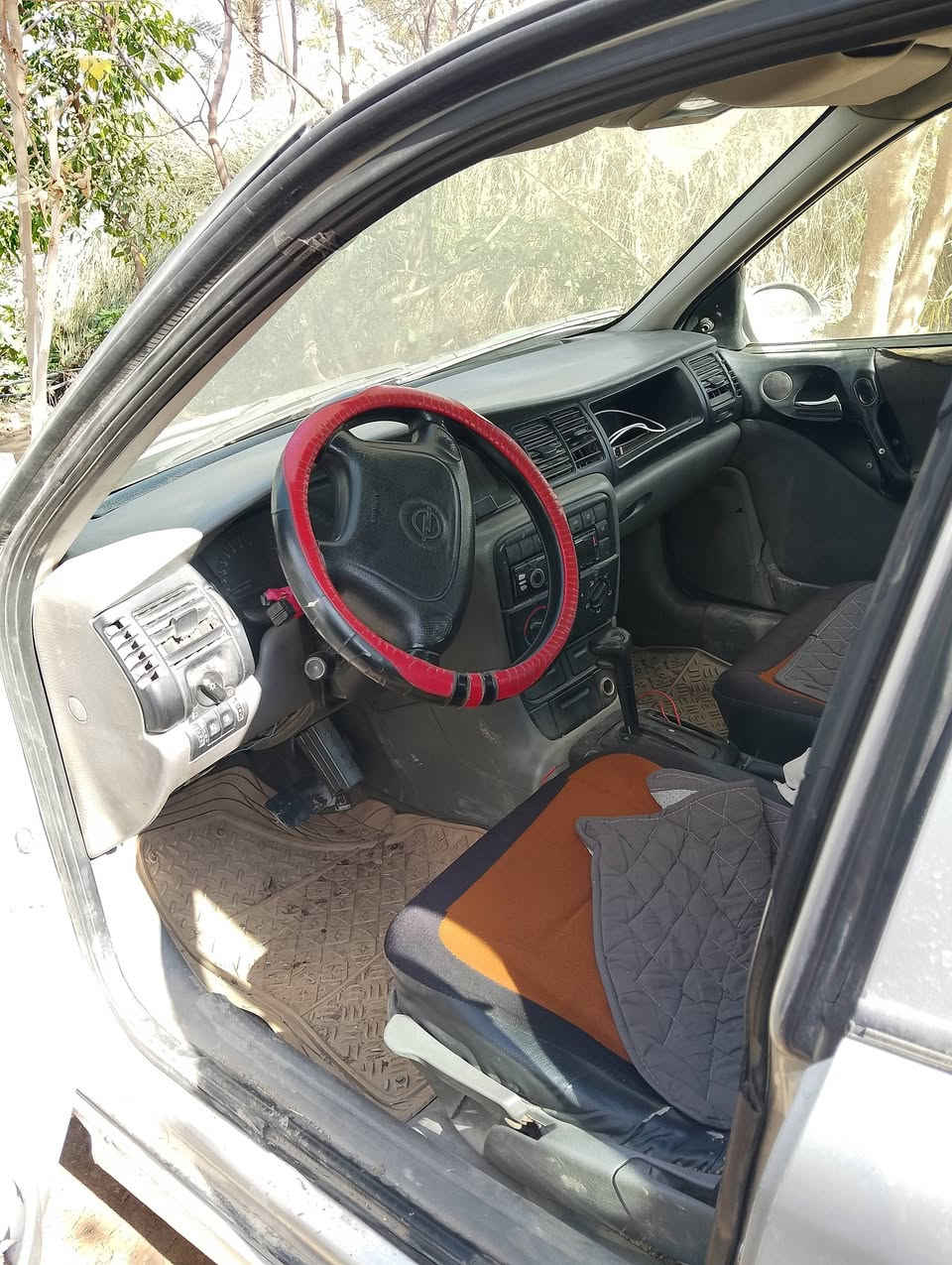 أويل فكترا 2001 بغداد للبيع ب25  مكانهه بغداد جسر ديالى القديم ***********
