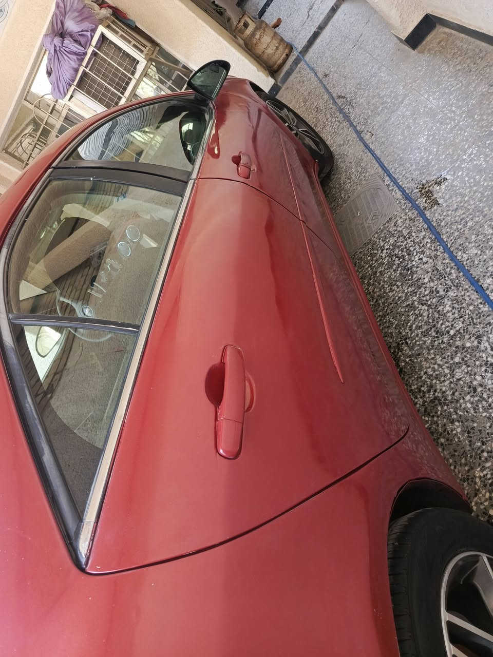 سلام عليكم بونتياك G6 موديل 2007 رقم بغداد انكليزي تحويل مباشر سيارة محرك كير حدادية جاهزة نقص بس تبريد محرك 6 السعر 55 وترهم قسط مكاني بغداد ***********
