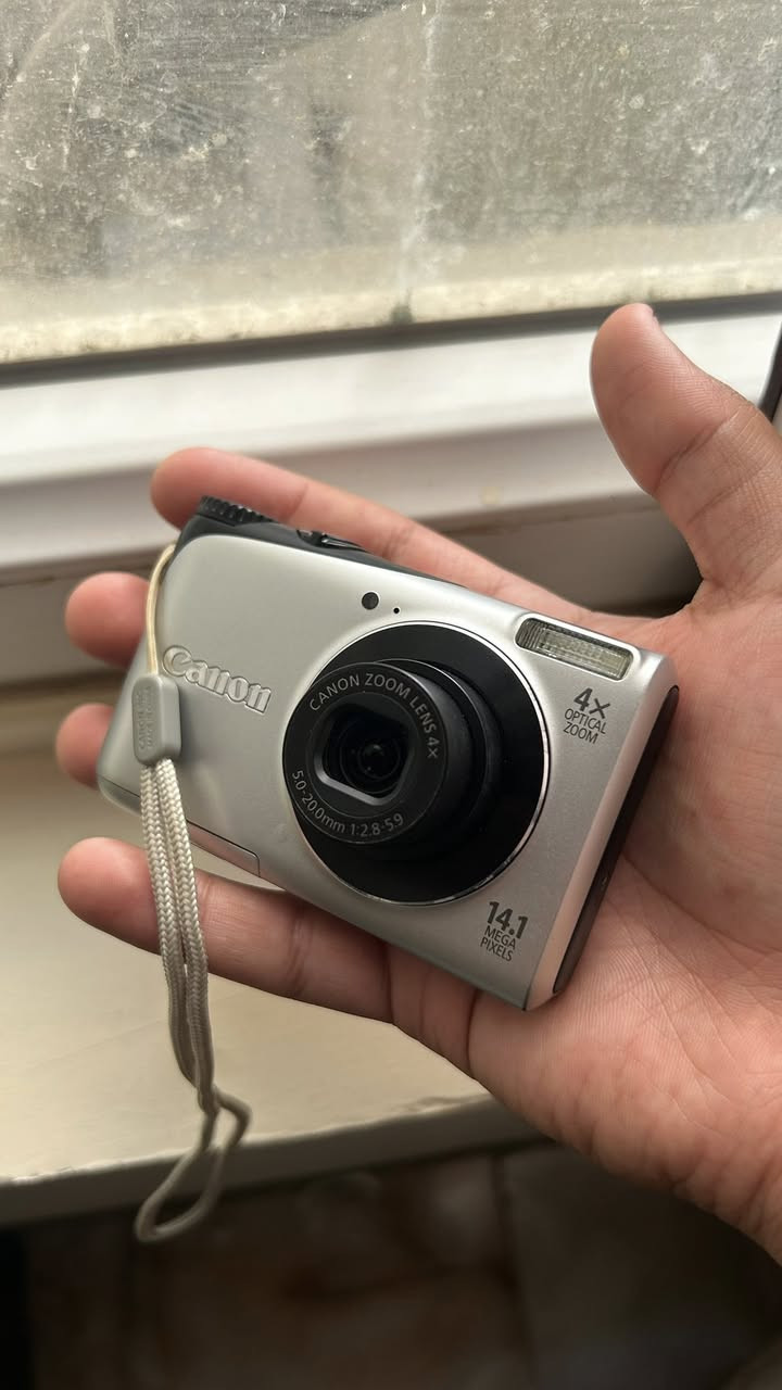 Canon Powershot A2200 HD كاميرا جدًا نظيفة شبه جديدة
السعر 110 الف مع كامل ملحقات شاحنة بطاريات وحقيبة ورام 32GB هدية


**إذا كنت صاحب هذا الإعلان وتريد حذفه لأي سبب، رجاءا أرسل رسالة إلى الدعم الفني**