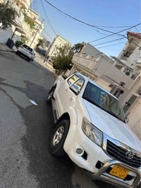 هايلوكس • ٢٠١٤ • ٢٣٥٠٠٠