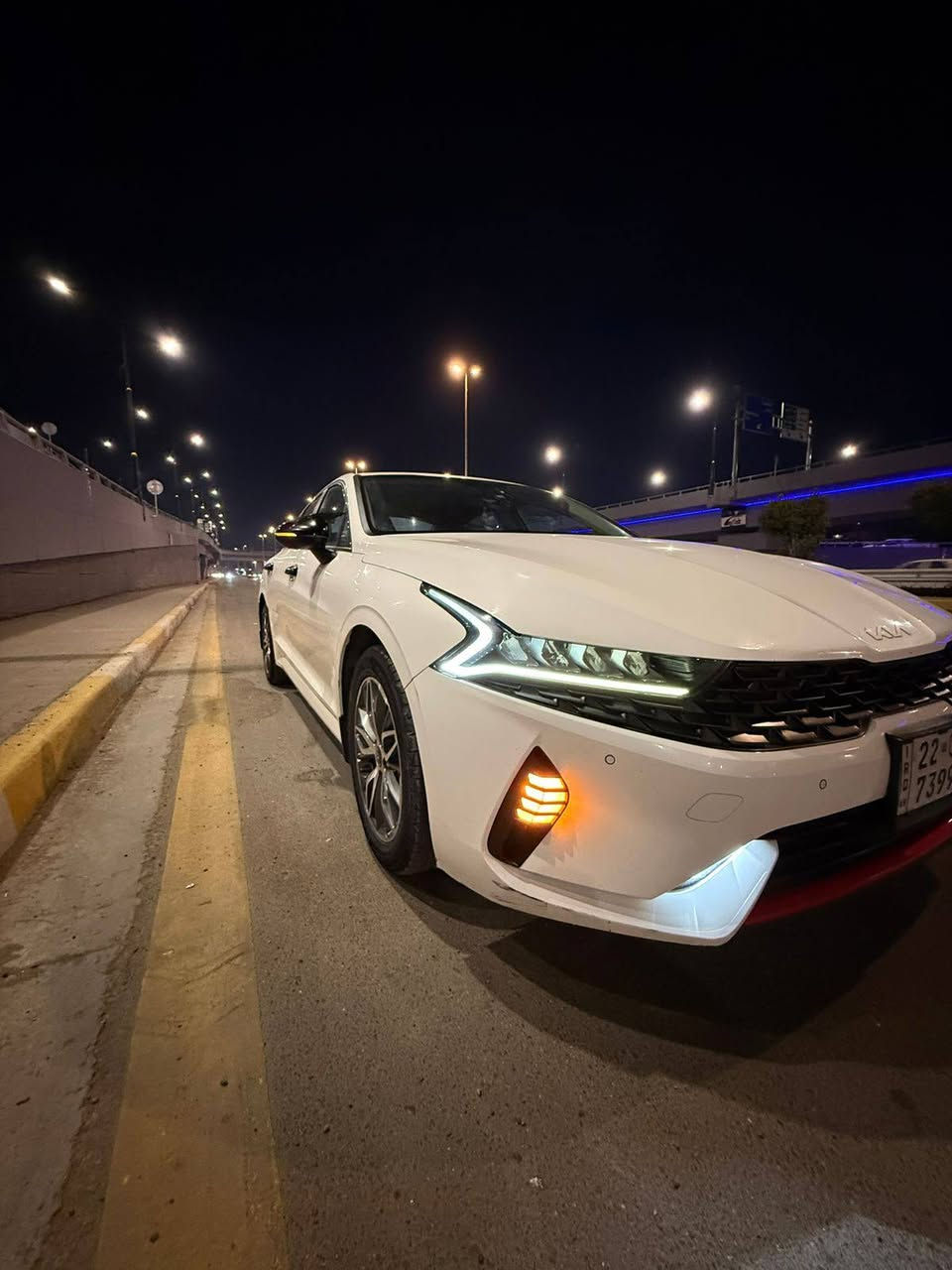 K5 موديل 2022 خليجي كلين تايتل بدون قطرة صبغ فقط يحتاج بارد اماكن موضح بالصور
محرك 2000 دووش
كير AT
داخل جلد ابيض
مود درايف 5 وضعيات قيادة
مثبت كروس سرعة
كشن كهرباء
لايتات كشاف ضباب
رادار امامي
رادار خلفي
مري شفط
حماية سرقة
آبل كاربلاي 
تبريد امامي خلفي منفصل
فتح صندوق ذكي عند الاقتراب 
ترحيب اثناءءتشغيل سيارة
كامرة داش كام داخلي وخارجي امامي خلفي
حساس ضغط الاطارات
ABS مانع انزلاق
سيارة خير من الله كلش نضيفة وجديدة مال جناي 
مكان شارع بغداد الربيع الحرية
رقم اربيل وسيارة بأسمي تحويل ثاني *********** 
***********
السعر 178 بيه مجال شي قليل
