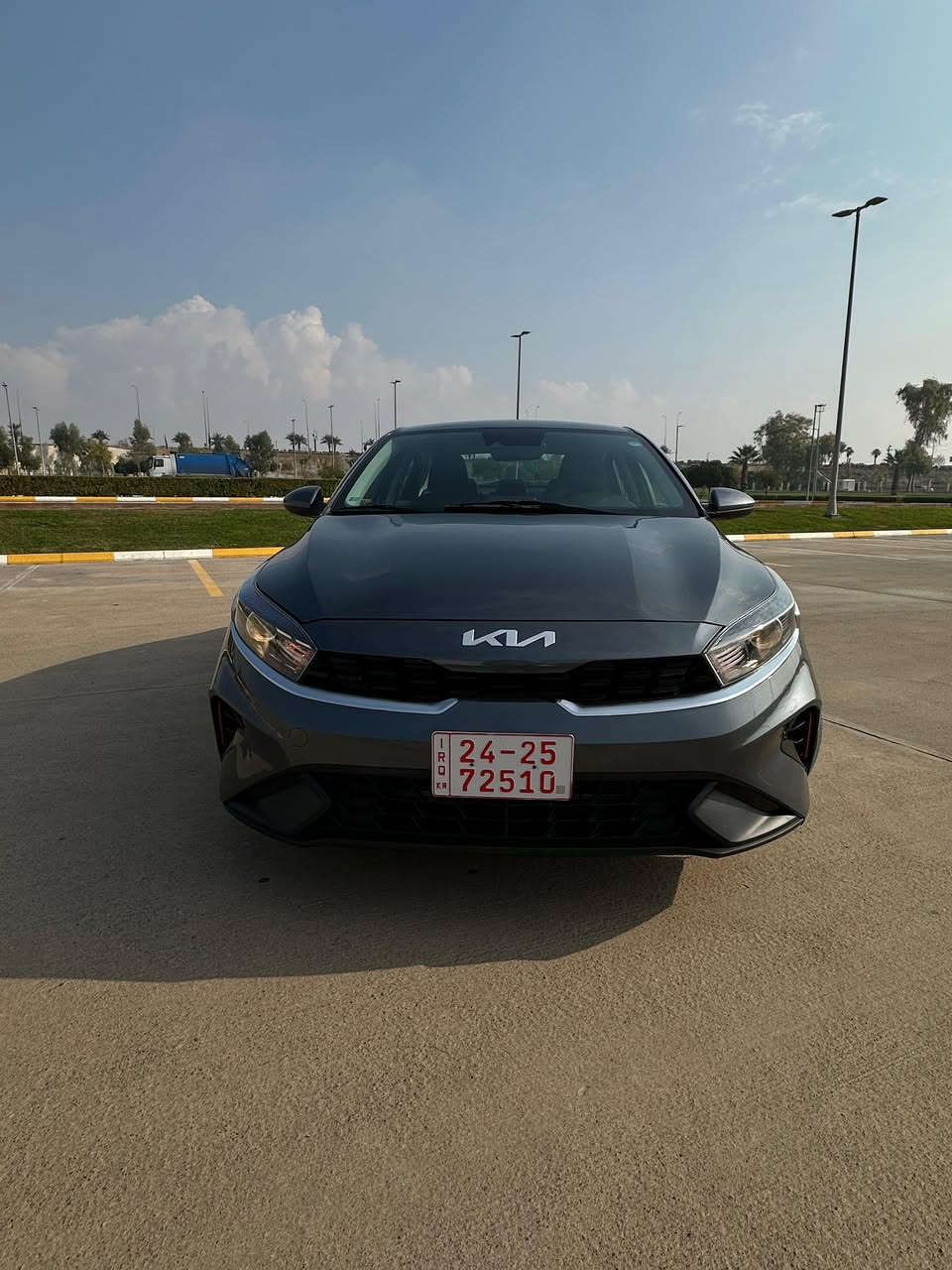 كيا فورتي 2023
دخول جديد
مكينه 2000 دوش المرغوب
ويل كب
شاشه وكاميرا وشاشة عطلات كبيره 
رادارات وتحديد مسار قياده ذاتيه
مرايه كهرباء وبوصله 
الضرر قطعه وحده بدون دواخل بدون ايرباكات 
السياره كاتي فحص وهزه كامل بس تروح تشد لوحات 
السعر 141 مجال بسيط 
ملاحضه حجر بيئه رادار كله شرط 
***********
