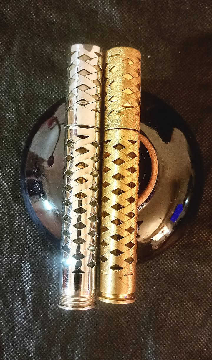 مجموعه فريده من العطور الفرنسيه 👑 
بعضها يحتوي علي نسب من العطر والآخر قابل للتعبئه


**إذا كنت صاحب هذا الإعلان وتريد حذفه لأي سبب، رجاءا أرسل رسالة إلى الدعم الفني**