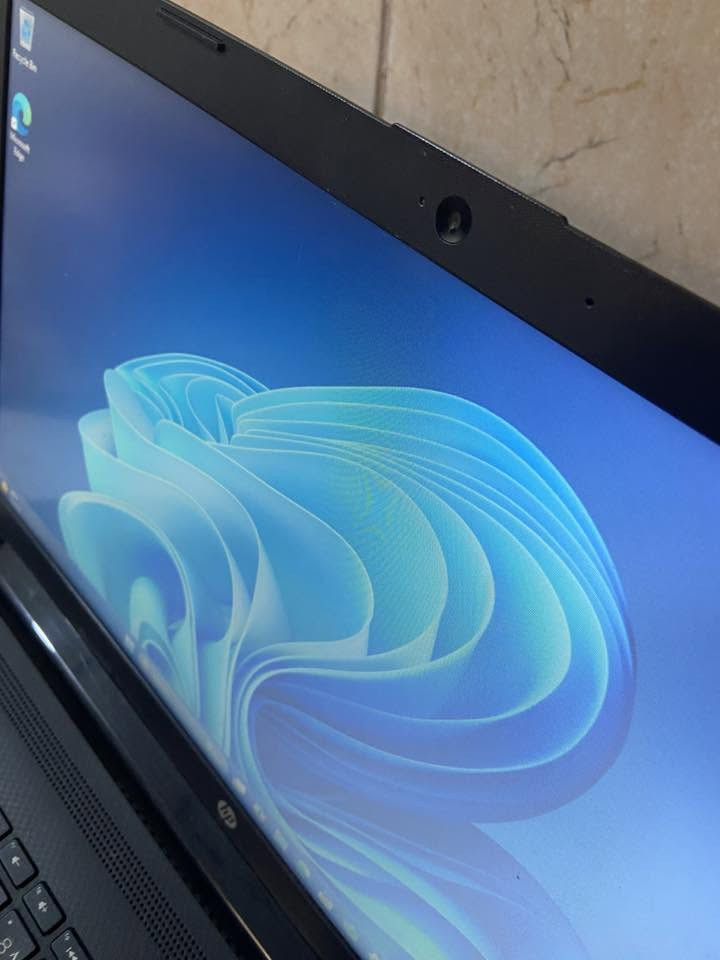 لابتوب HP للبيع نظافة 95/100 
معالج i5-10210U جيل عاشر 
كرت داخلي Intel UHD Graphics
كرت شاشة nvidia GeForce MX110
ذاكره 265 SSD الرام 4 جيجا
شاشة 60 فريم HD السعر 350 المكان اربيل


**إذا كنت صاحب هذا الإعلان وتريد حذفه لأي سبب، رجاءا أرسل رسالة إلى الدعم الفني**