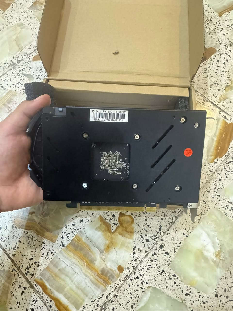 السلام عليكم 
كرت شاشه 
rx 580 8g 
منفذ واخد مال HDMI 
سعر 75 الف علا اول تم
بقت آخر قطعة
موجود توصيل


**إذا كنت صاحب هذا الإعلان وتريد حذفه لأي سبب، رجاءا أرسل رسالة إلى الدعم الفني**