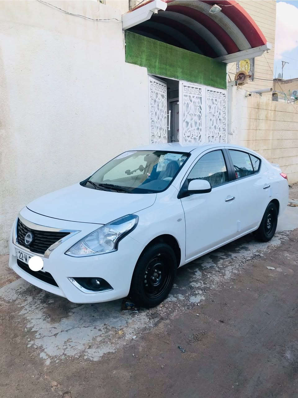 سلام عليكم نيسان سني هندي2025 ماشيه 4000 km
سياره جديده اخت الزيرو مامتعوبه ونضيفه 
كير ومحرك عله وضع الشركه مامفتوحات
تبريد ثلج أرضيات مال شركه وياهه 
سبير مانازل سياره جاهزه متصرف عليها ربع 
رقم اربيل لدولي جديد تريد وكاله تريد تحويل عادي 
سعرها 135 وبيها مجال بسيط جدا جدا 
وهذه رقمي /***********
