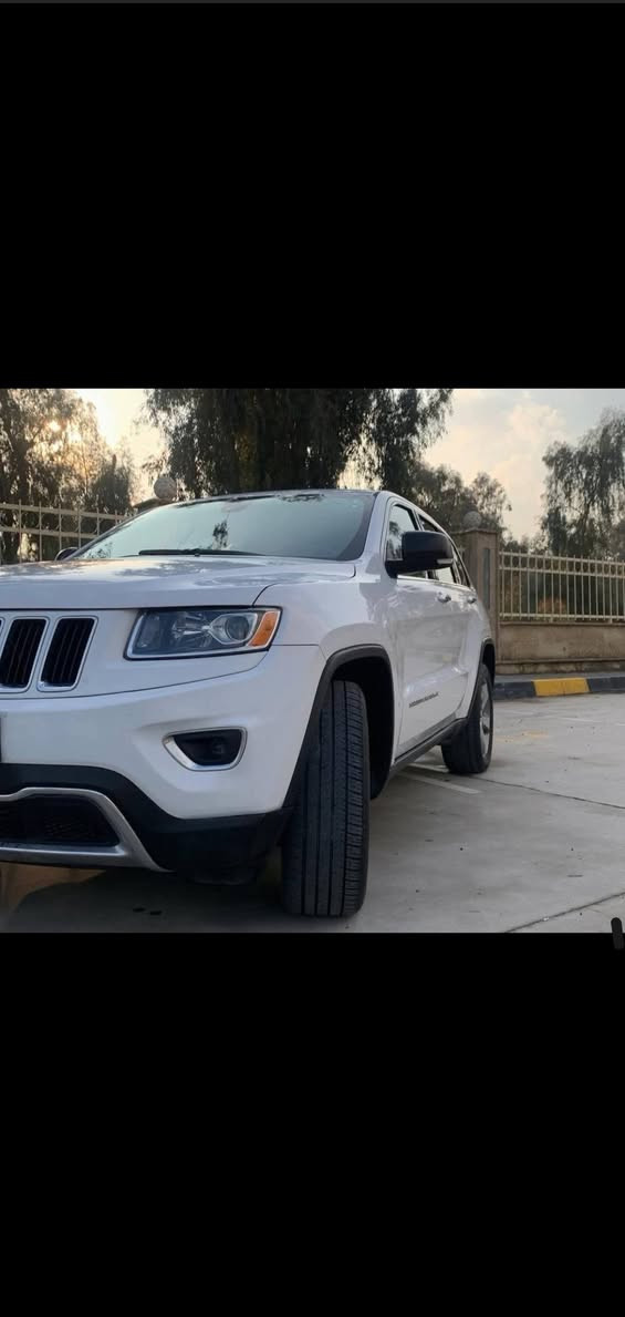 سلام عليكم 🙏

جيب 2015 🚗 v6... 3600 شرط بانزين عادي تمشي بدون دوانز مع تبريد 
رقم أربيل بأسمي سنوية جديدة 🆕
مواصفات فول عدا الفتحة 🔓
بصمة أبواب 📶
صندوق كهربائي ⚡
كيشانات جلد 🛋️
تبريد.. تدفئة كيشانات 4 مقاعد.. الخ ❄️🔥
كير و محرك شرط ✅

سيارة مكفولة كفالة عامة من الصبغ و المعجون و التبديل  🛠️
فقط بيها  باردين على كد اقل الشبر 📉
سياره حلوة ونضيفة مال بيت ✨
مكاني موصل الايسر 📍

اتصال او واتساب 📞
***********
