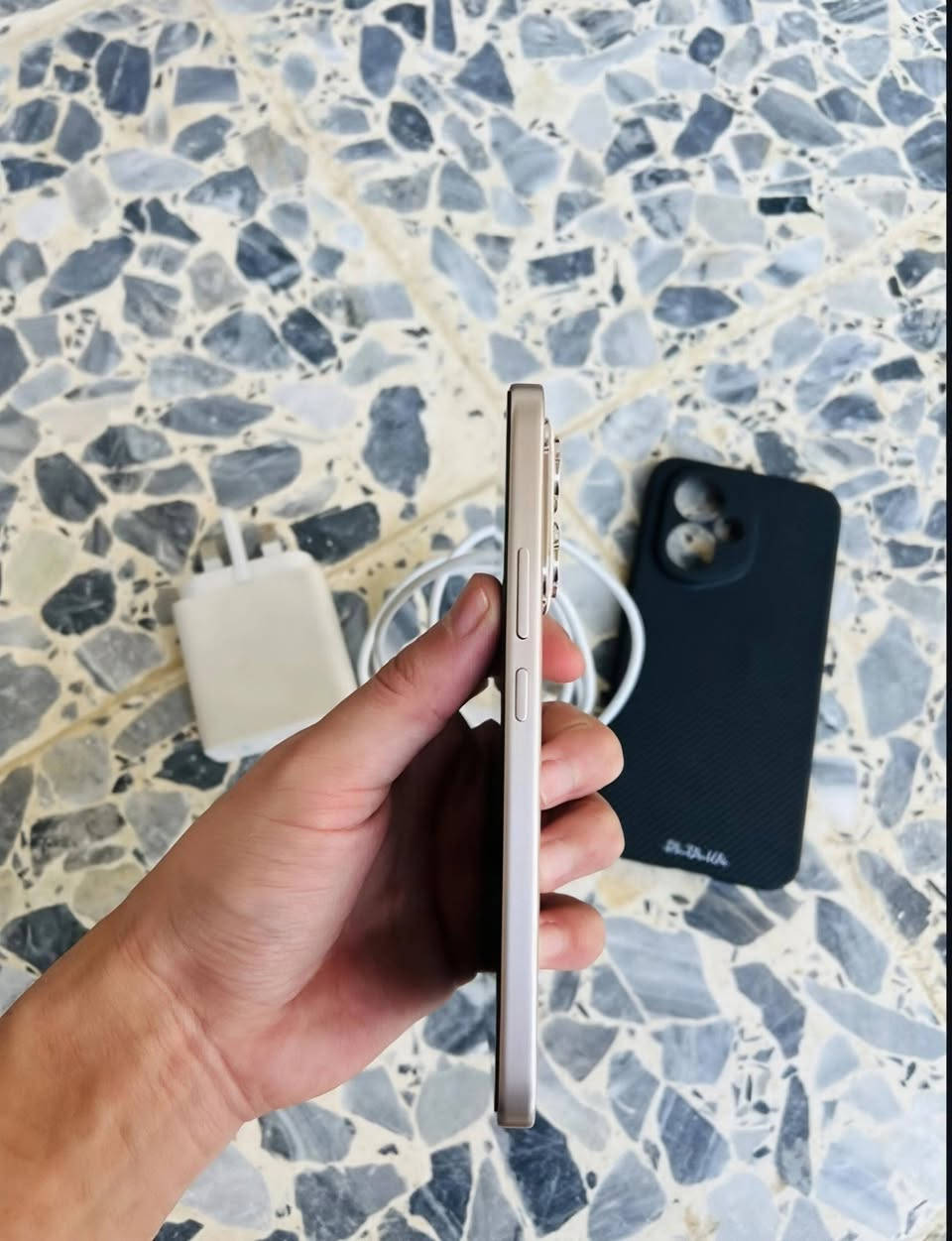 Honor 400 5g
الذاكرة 512GB 

رام 12GB+12GB=24GB

المعالج Snapdragon 7 Gen 3

بطارية 6000mAh

شحن سريع 100W

تردد شاشة 120HZ

بصمة بالشاشة 

كاميرا 200MP

جهاز كلش نظيف ❤️‍🔥

للبيع او مراوس ويا ايفون
***********
