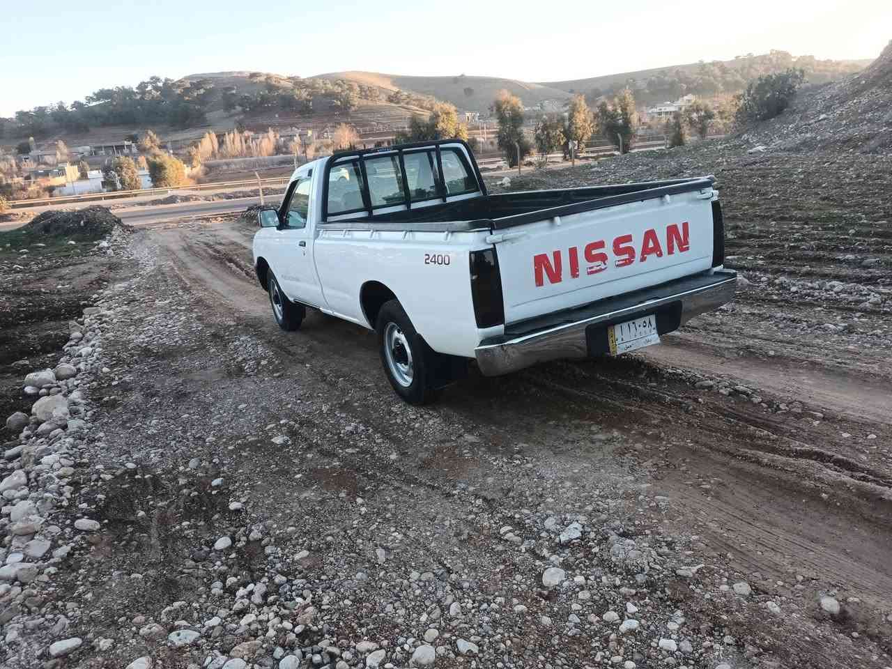 نيسان ٢٠٠٢ بؤفرؤشتن  تةبريدو باوةر كيرو مكينةو ئكسل شانسي بةشةرت زؤر جوانةو باكة تايةوتاخم بيش تازةية تحويل ئسلي شةرت تحويل سةنةوي تازةية ***********  ***********
