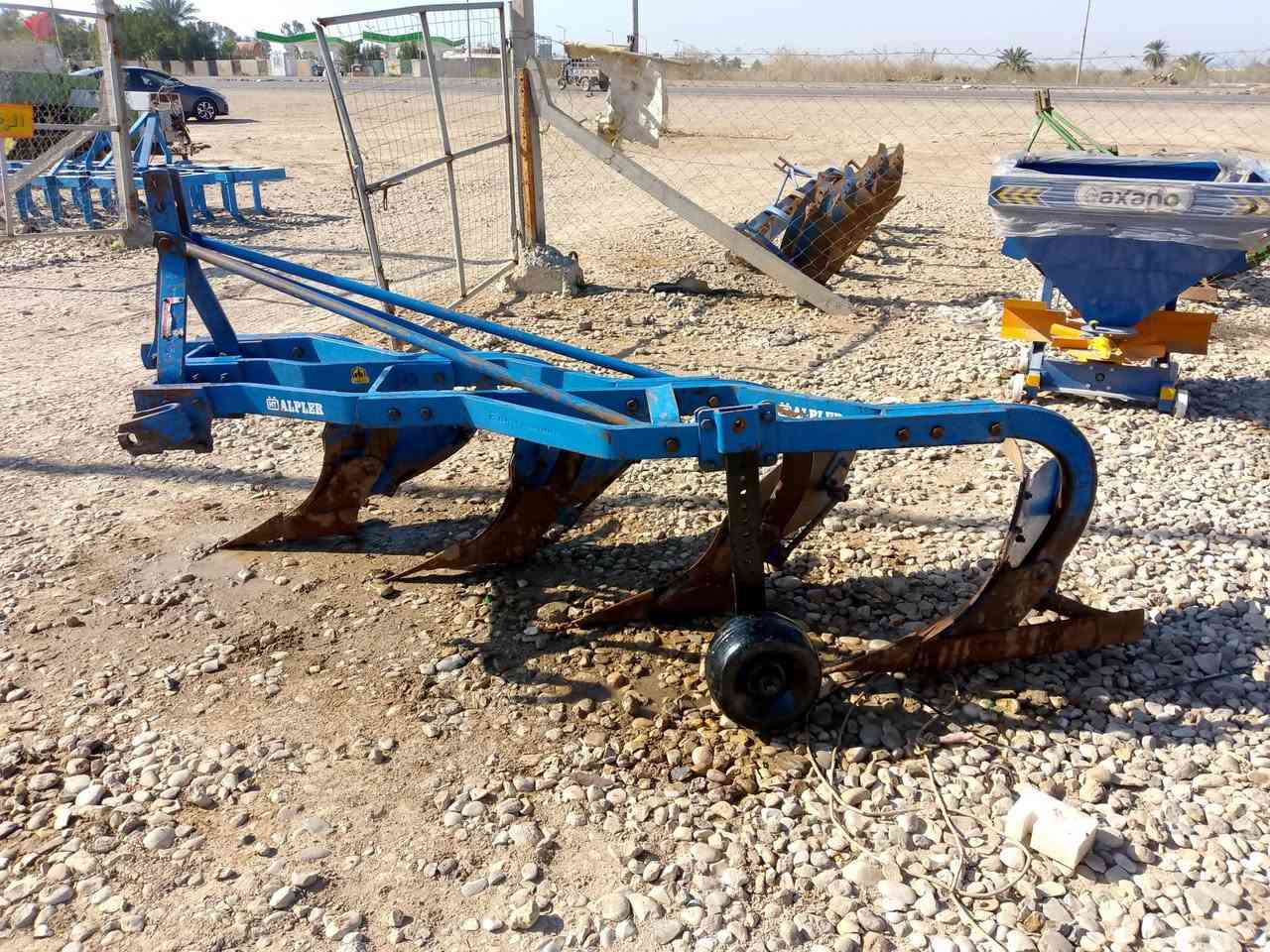 للبيع فدان تركي البلير حجم 14دسك حجم18//***********//***********
