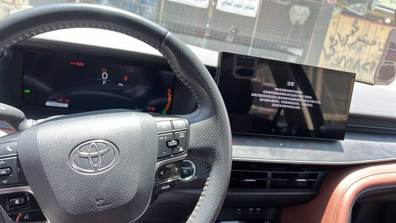 السلام عليكم للبيع كامري 2024 الشكل الجديد وارد صيني بيها ملاحضات بسيطه وبيه فطر بسقف الزجاجي تخم تاير جديد والسياره بدون اي عطل الوارد الصيني تجي مناك الشاشه تطلب تبديل بس كله شغالة ***********بارد فقط في الجاملغ الايمن
