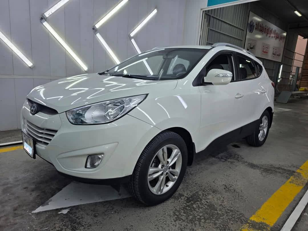 هيونداي توسان 2012 #
🔥🔺🔺🔥
السيارة بحالة الوكالة🙅
ماشية 44,968 كم حقيقي ع الفحص
مواصفات معروفة
گير و محرك ع وضع الشركة
حدادية بشرط لوك
تخم تاير اصلي
هزة جديدة ولوحات إنگليزي(الجديد) وسنوية ل 2030
مكان 🔺 بغداد
سعر 163 وبيها مجال 
***********
