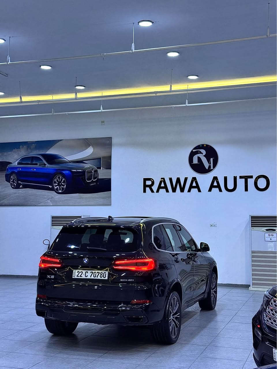 🧨ارخص بیئیم X5 في السوق🔥
BMW X5 40i 2020 
6سلندر لون اسود فوول فوول مواصفات 
جگات - ٧ راکب ، طلب خاص VIP 
لون اسود بانوراما فوول مواصفات 
بدون صبغ - بدون حادث - ایرباگات سلیم 
السیارة مرقم جاهز فحص هزة جدید
السیارة علی وضع الشریکة بدون ای نواقص 
‏للاستفسار: 
☎️***********￼ أربيل, العراق
