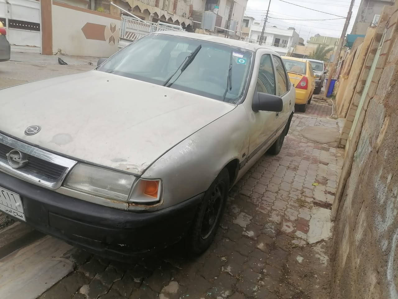 سلام عليكم اوبل فكتراا حجم ١٦ موديل ٩٠ سياره جاهزه مابيه نقص كير ومحرك مكفول مابيه نقص ولاظربه شرط التحويل والوكاله السعر ٢٨ وبيه مجال للشراي مراوس حسب القناعه رقم ***********
